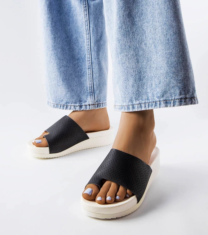 Flip-flops Monferrato negri pe tocuri