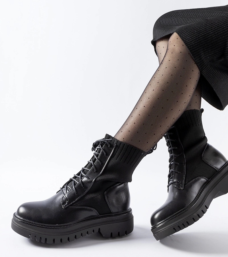 Cizme masive negre cu șosete Perticara