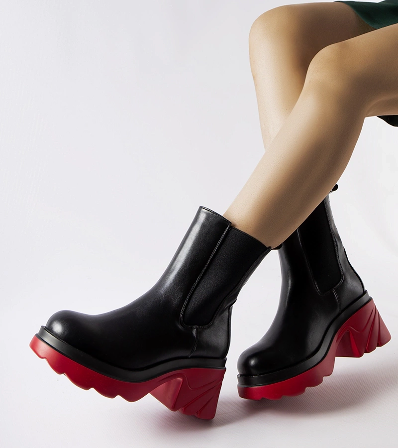 Bocanci negri căptușiți cu toc roșu Tirano