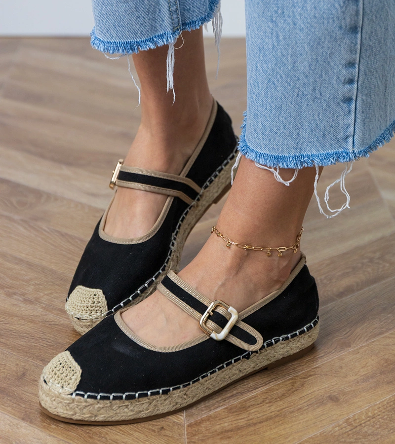 Espadrile negre cu cataramă decorativă Pilata
