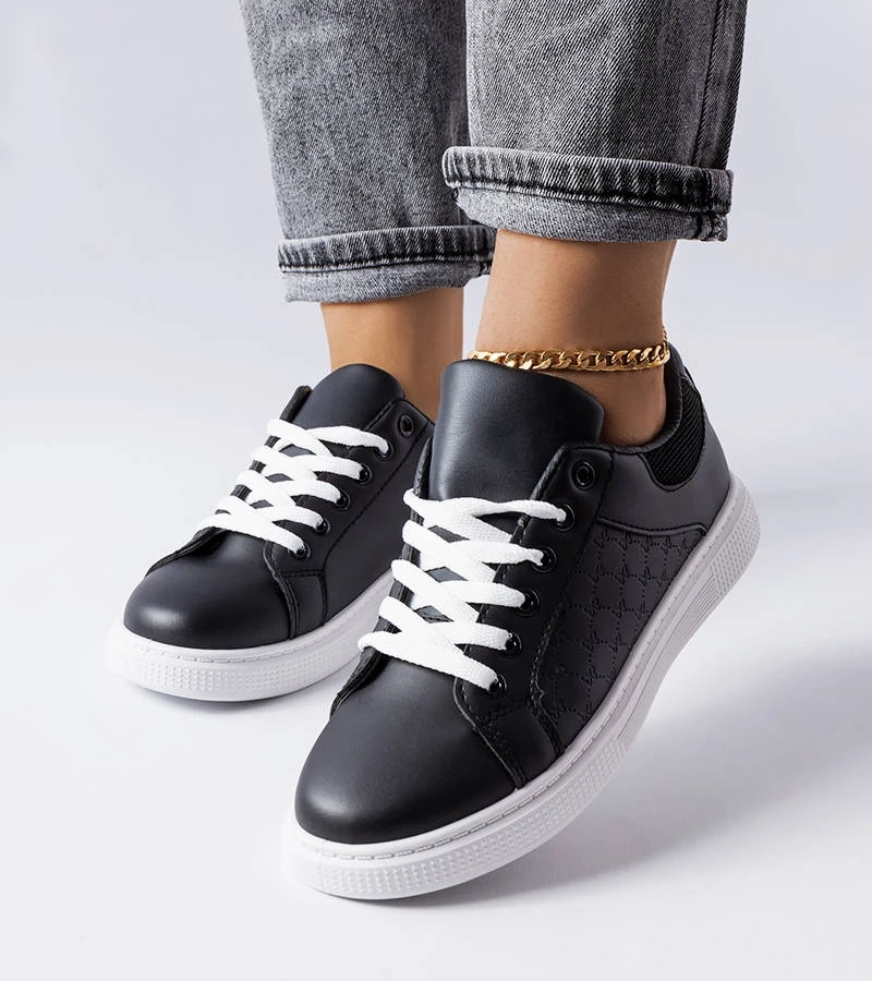 Dreux adidași negri în relief