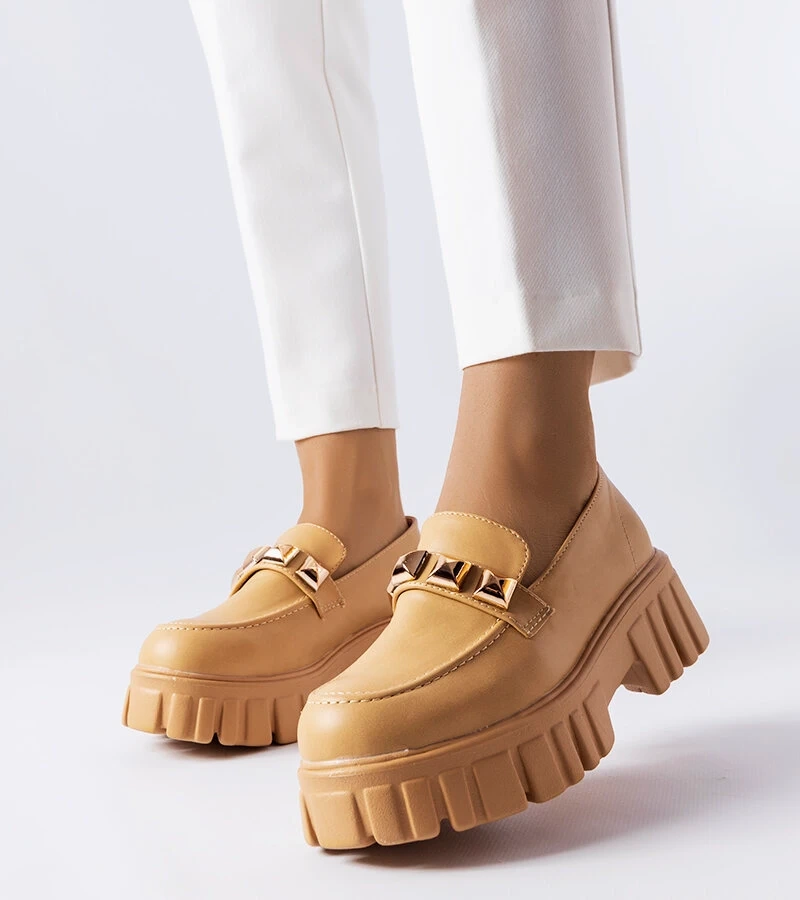 Mocasini bej cu platformă Frisco