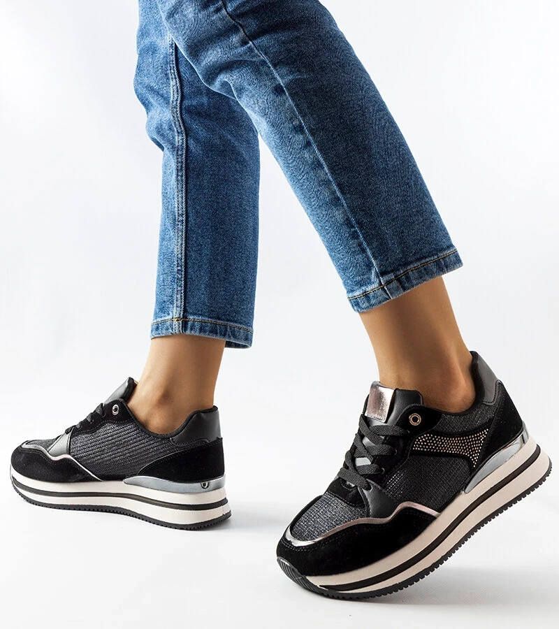 Adidași negri strălucitori Enola