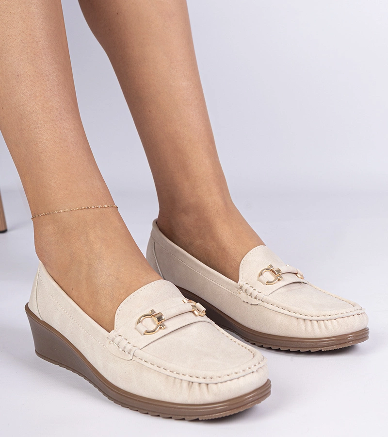 Sambada pantofi crem pentru femei cu platformă și finisaj mat