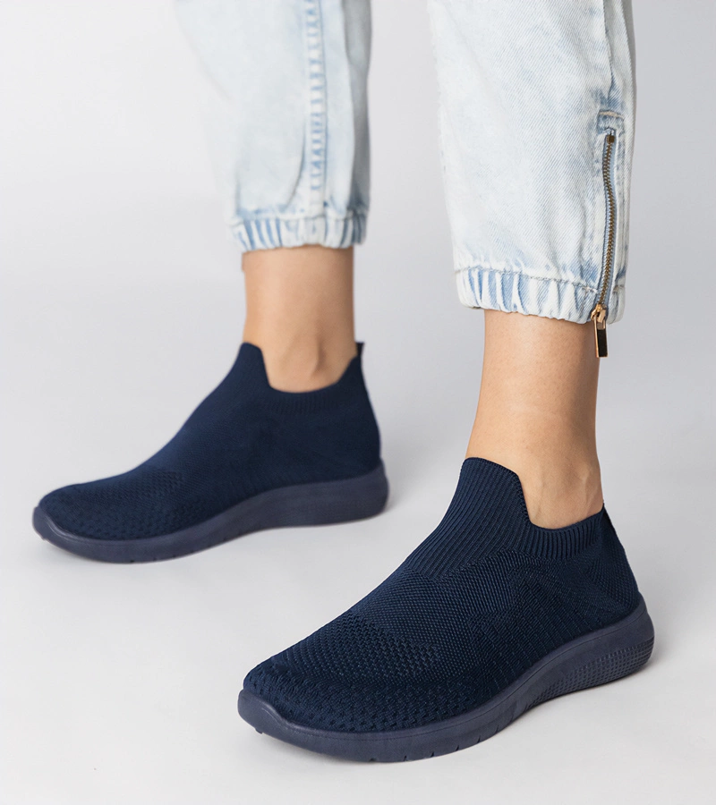 Adidași sport bleumarin cu șosetă Kreta