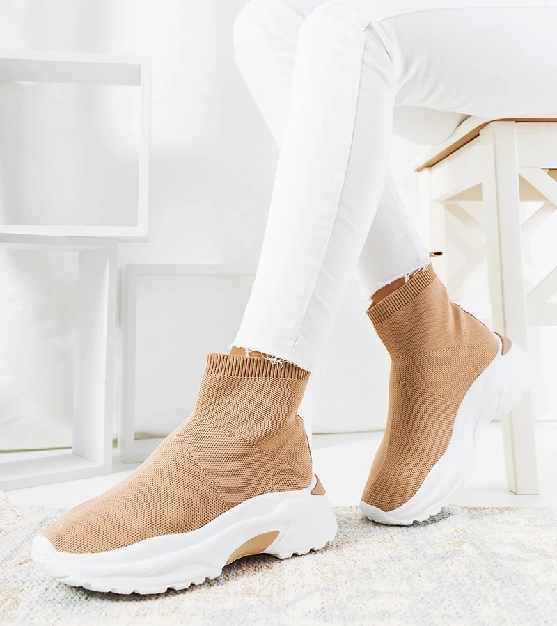 Adidași cu vârf înalt maro Melissa