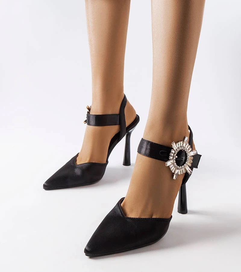 Sandale stiletto din satin negru Linda