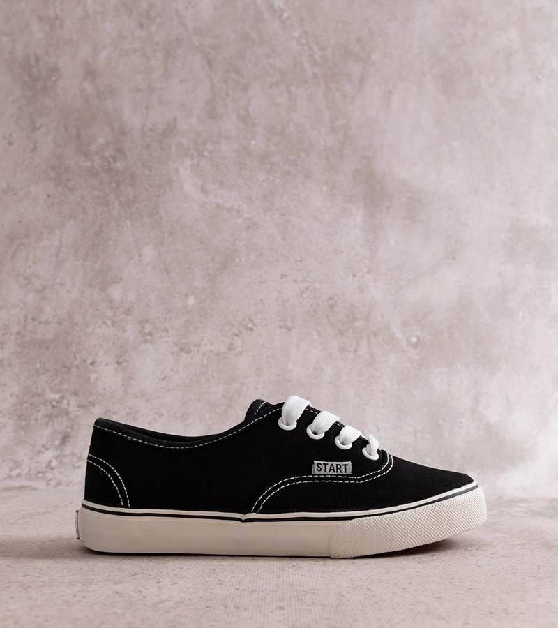 Adidași negri pentru copii Costrana