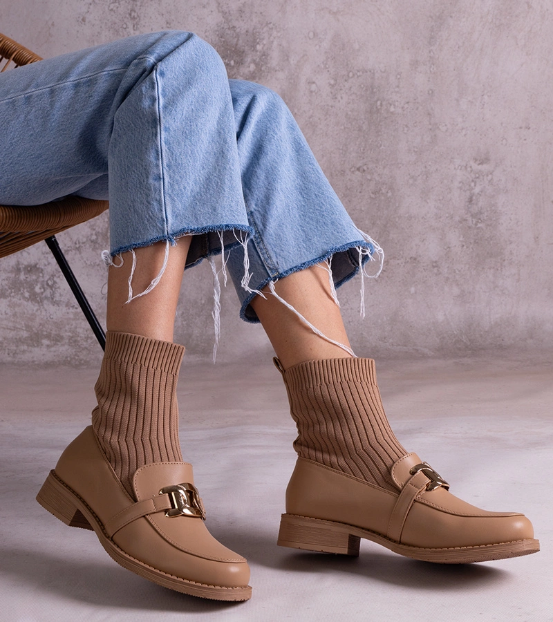 Botine bej închis cu partea superioară din material Kris