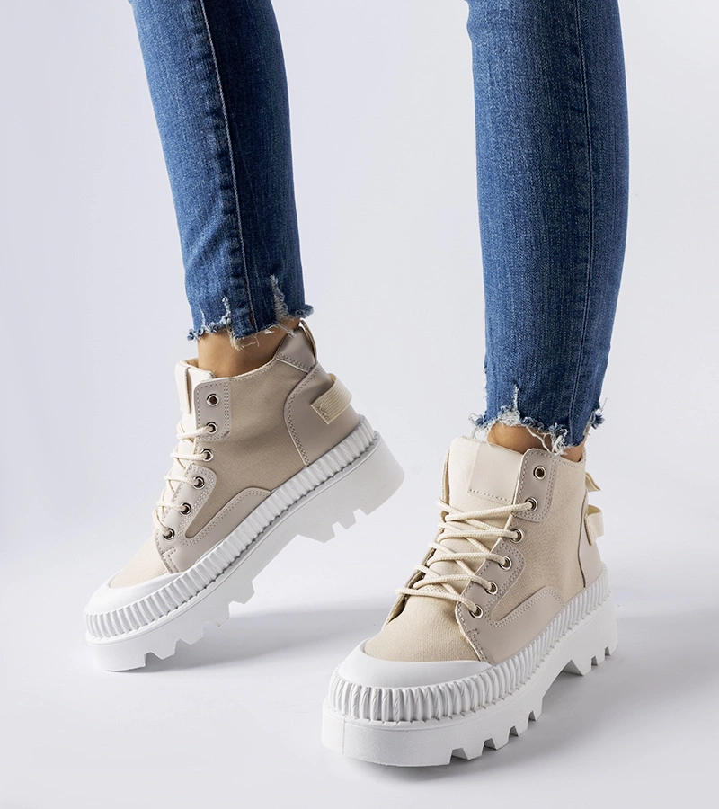 Tenisii bej cu platformă înaltă Grotta