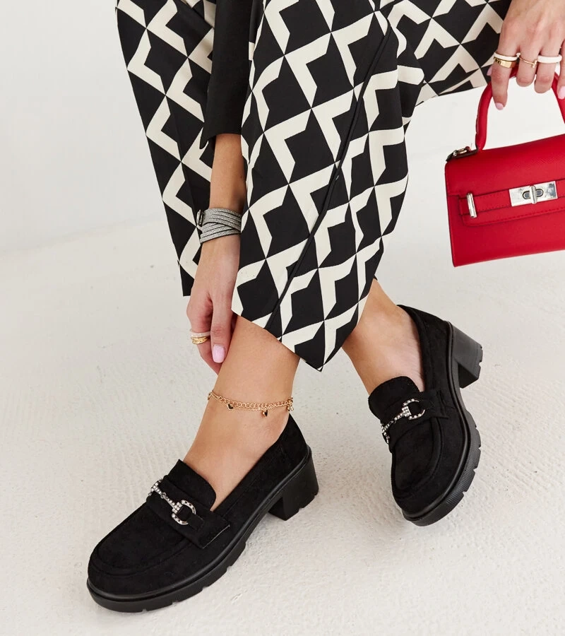 Mocasini negri de antilopă Grisel