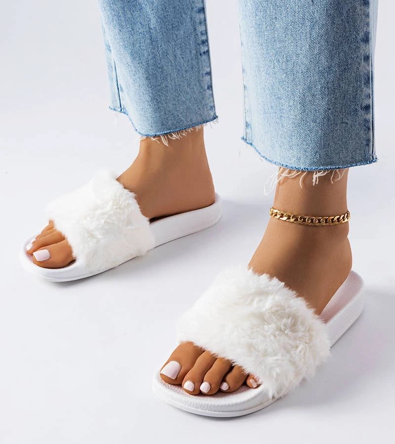 Șlapi albi cu blană Raffaele