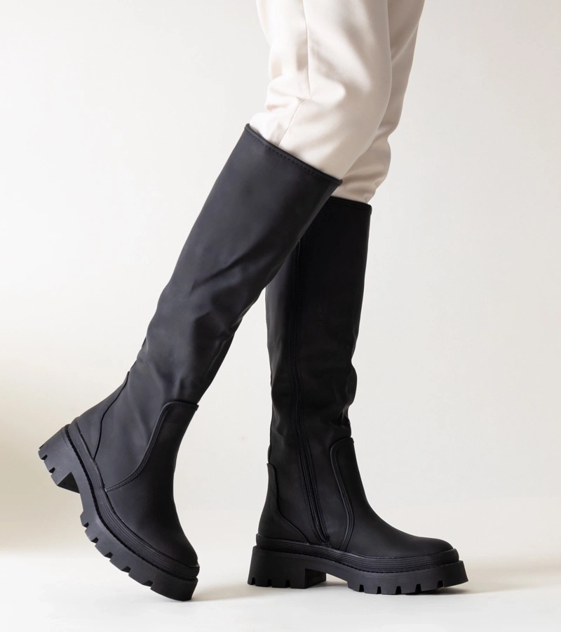 Cizme negre mate Rukena