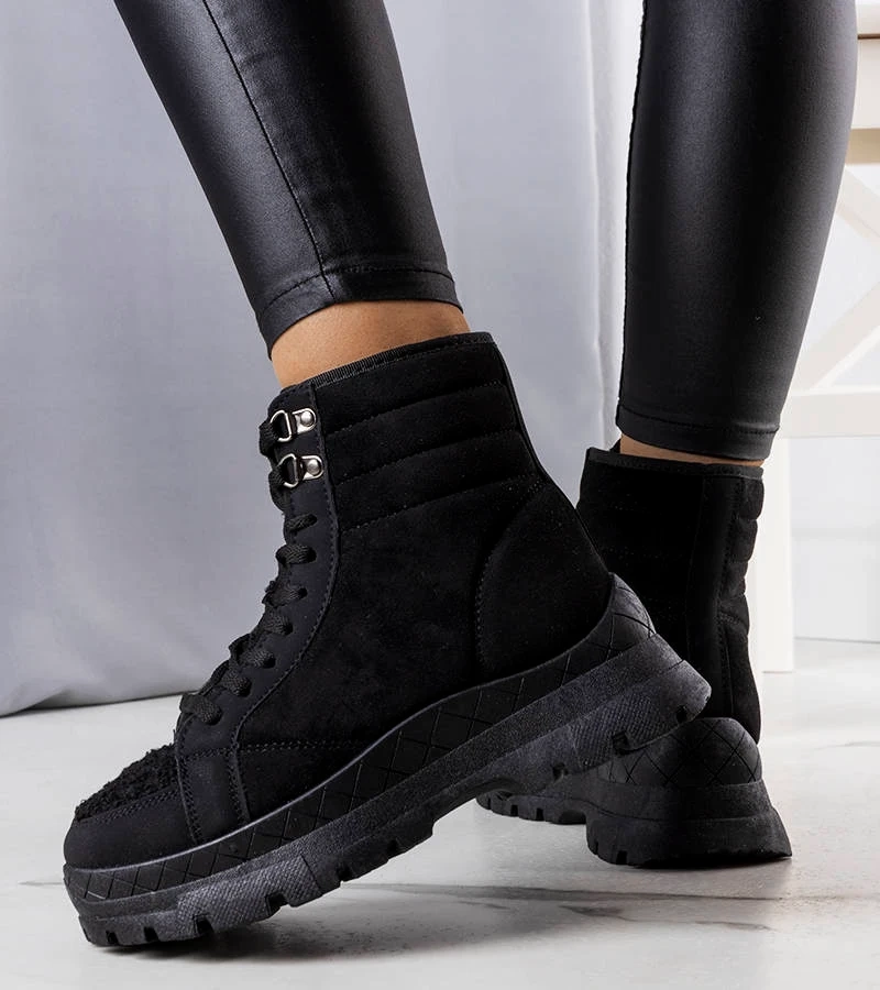 Cizme izolate negre Isaias