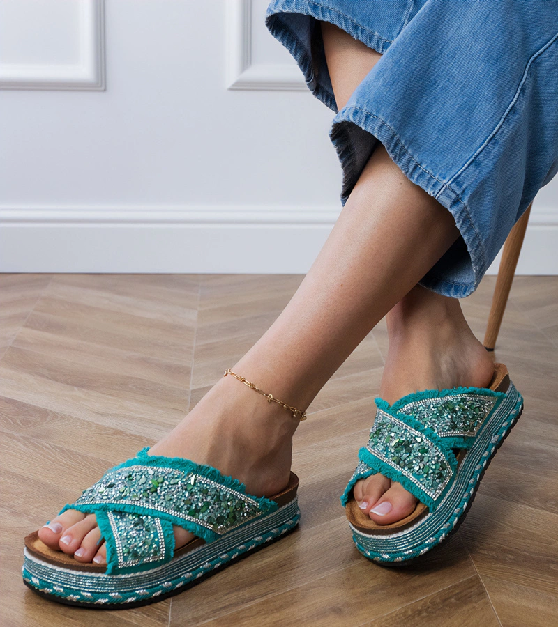 Papuci verzi cu zirconii pe barete Kelara