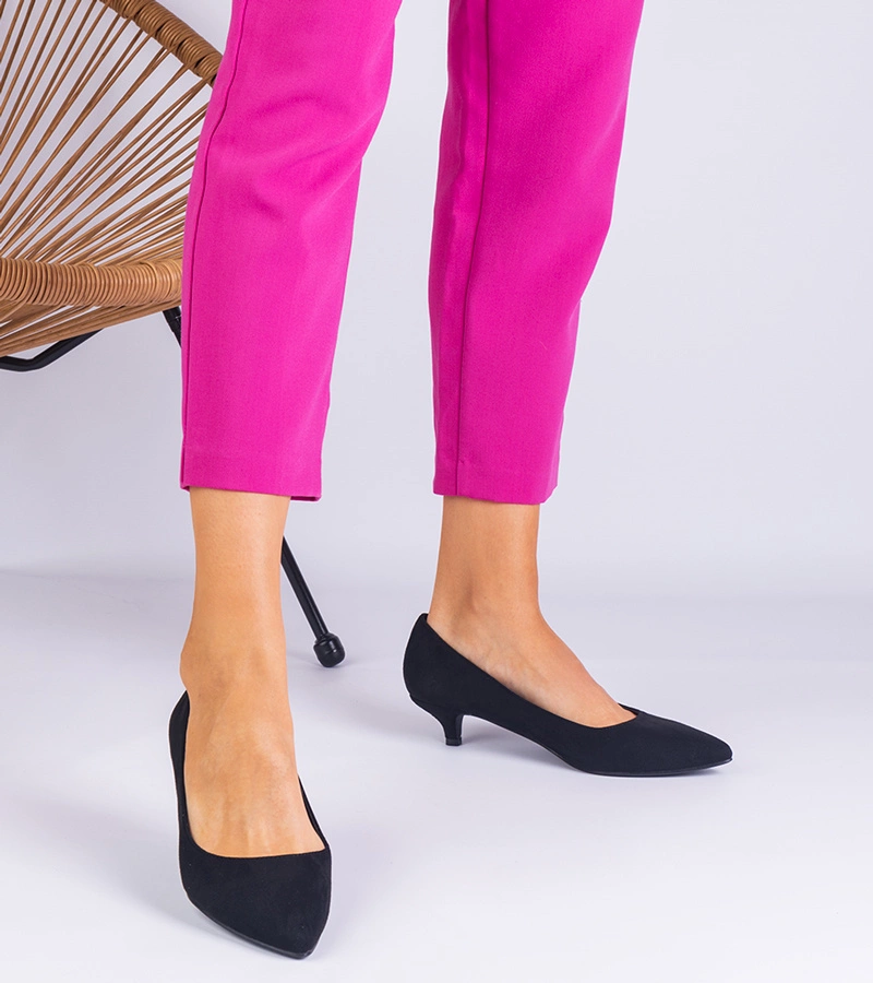 Pantofi negri din piele ecologică întoarsă cu toc mic Reimona