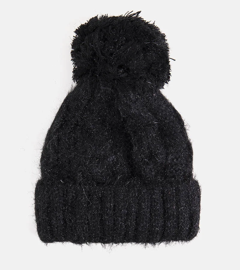 Căciulă neagră cu pompon Karloti