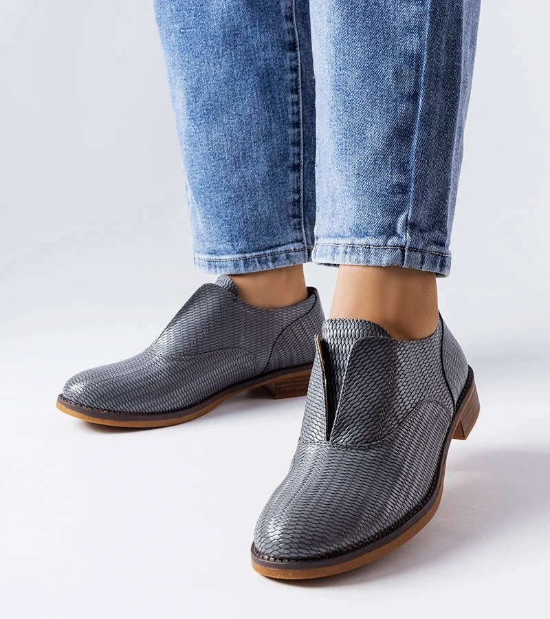 Pantofi de jumătate de încălțăminte Mendes din piele ecologică cu ștanțare gri