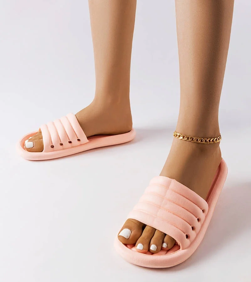 Șlapi de cauciuc roz Koehler