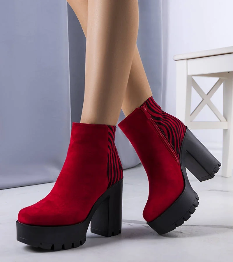 Cizme înalte cu toc roșu Khalid