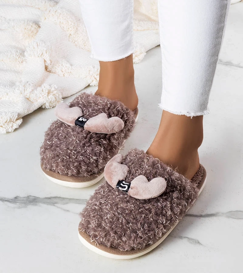 Papuci maro cu blană Rosny