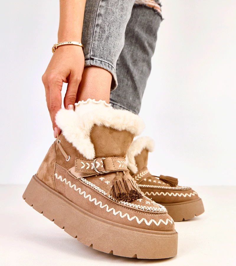 Cizme de zăpadă maro deschis pe platformă cu franjuri Maurisa