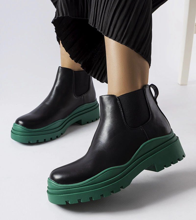 Cizme negre cu platformă colorată Marinone