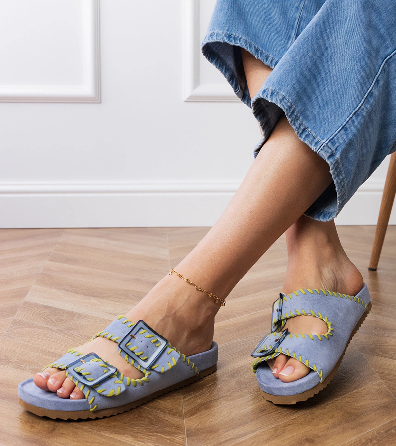 Sandale albastre cu catarame și broderie pe barete Kim