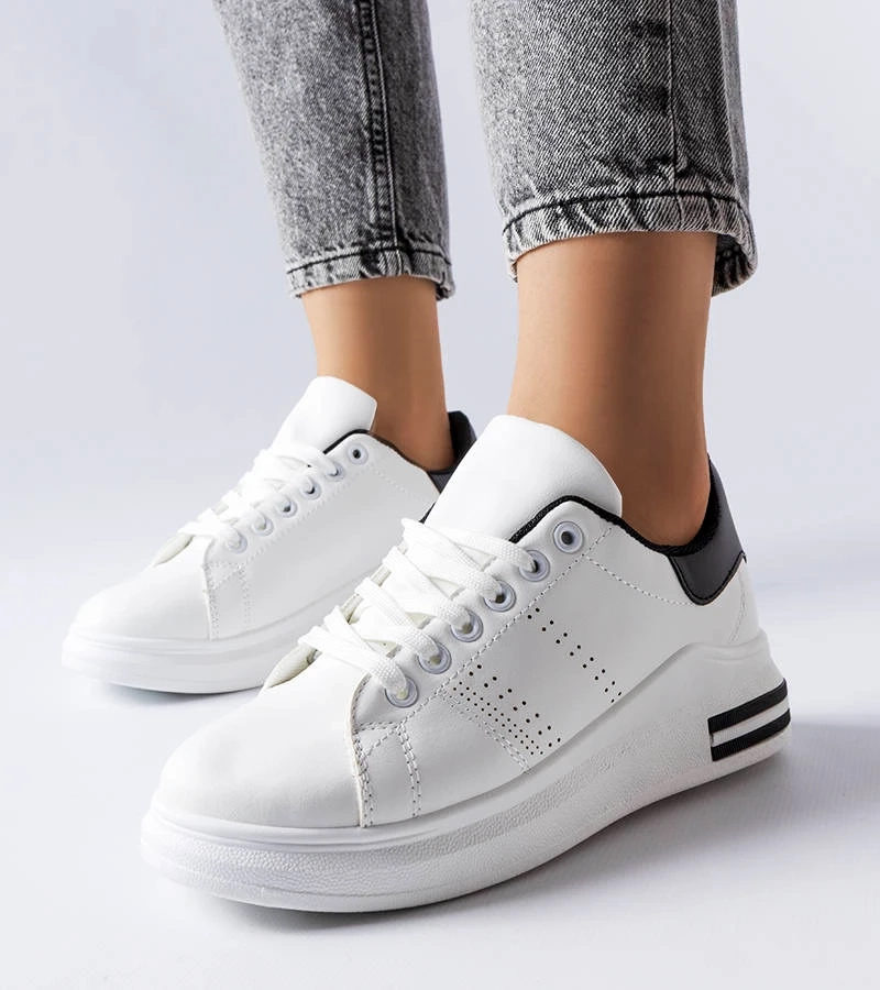 Adidași albi cu accent negru Davisson