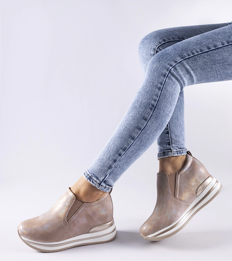 Sneakers roz deschis pe platformă Alquippa