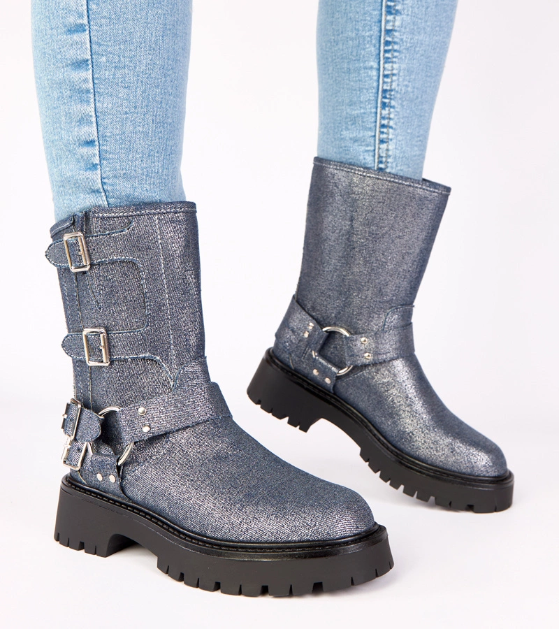 Botine albastre decorate cu catarame cu strălucire argintie Cara