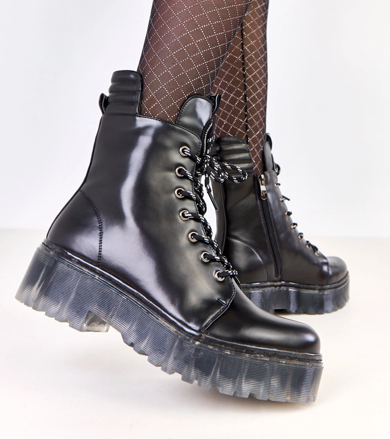 Cizme negre de damă cu ornament pe limbă Aldino