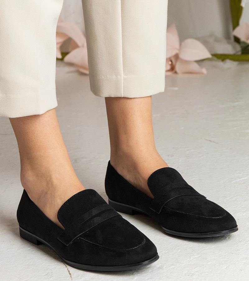 Mocasini clasici negri pentru femei Nageri