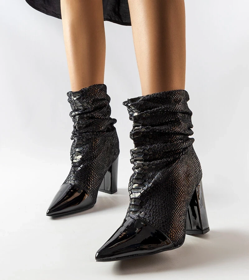 Cizme stiletto Liang negre cu pliuri