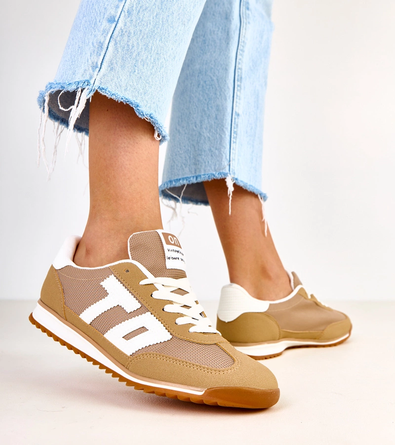 Adidași sport verzi cu elemente albe Ainslie