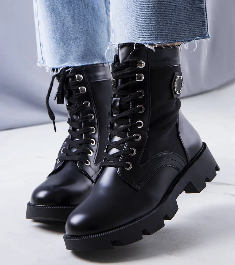 Capcane Orozo izolate negre