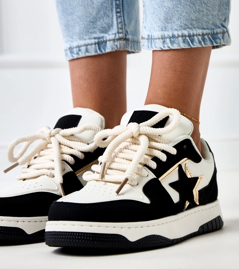 Adidași alb-negru pe platformă cu stele Zerri