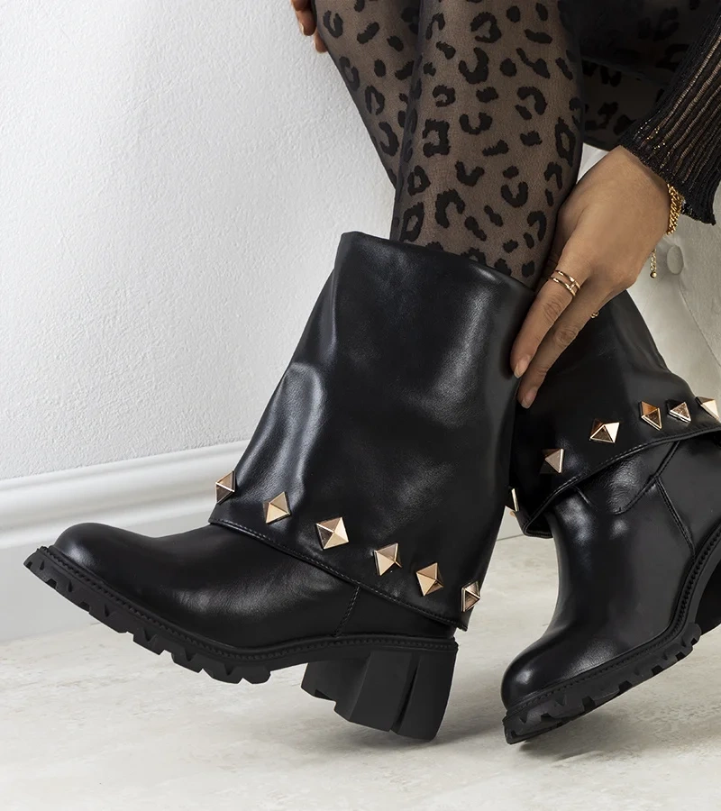 Cizme negre cu crampoane Rezen