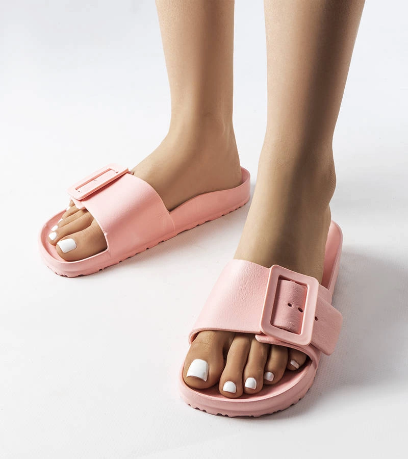 Șlapi de cauciuc roz cu cataramă Nelm