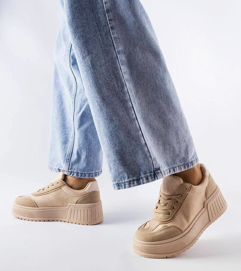 Adidași cu platformă bej de Fabienne