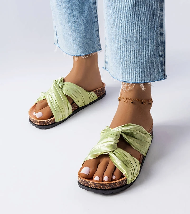 Șlapi verzi decorați cu țesătură Fresne