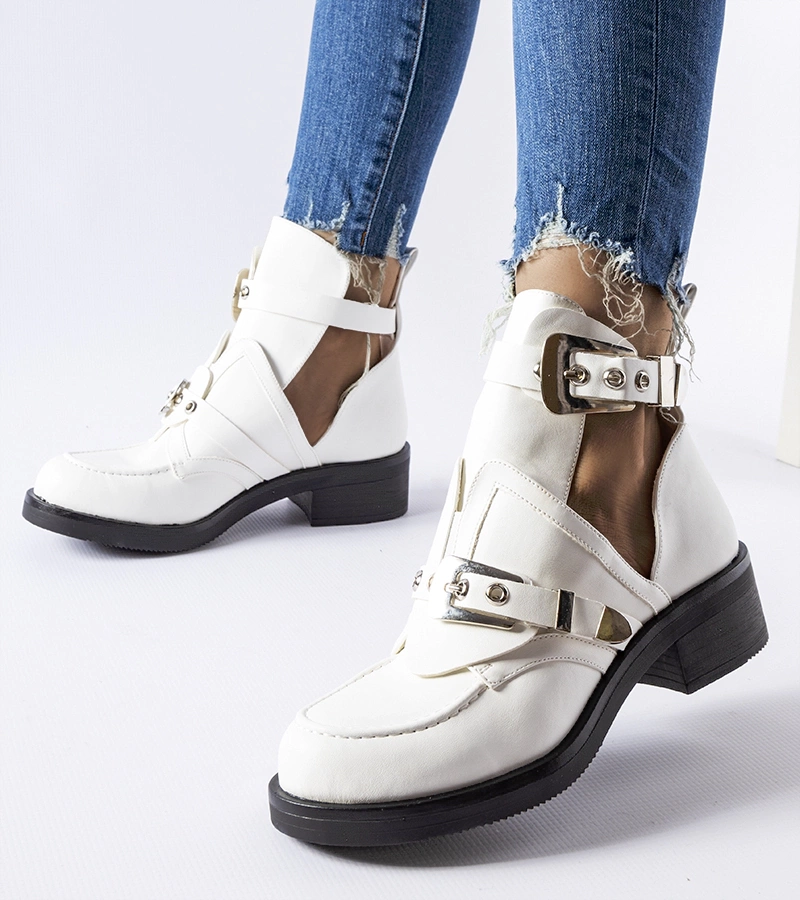 Botine albe cu decupaje Sperone