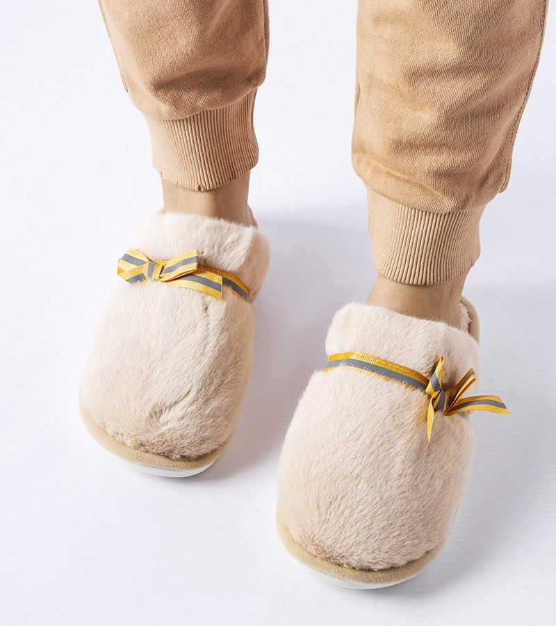 Pantofi de casă calzi bej cu fundiță Antonino