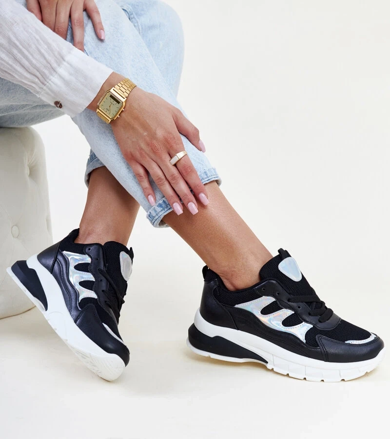 Adidași negri cu talpă groasă Matea