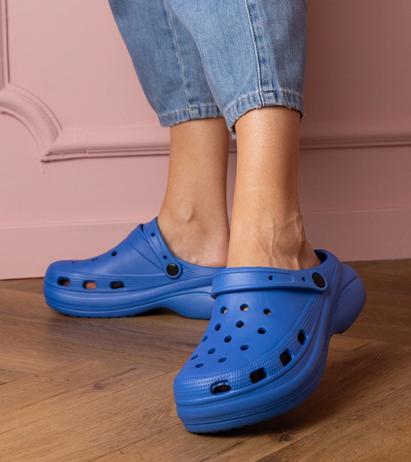 Kameris saboți cu platformă închiși albaștri