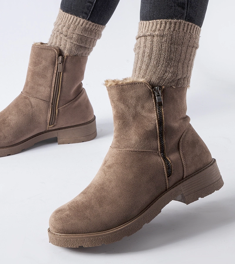 Cizme maro cu fermoar Salona, căptușite.