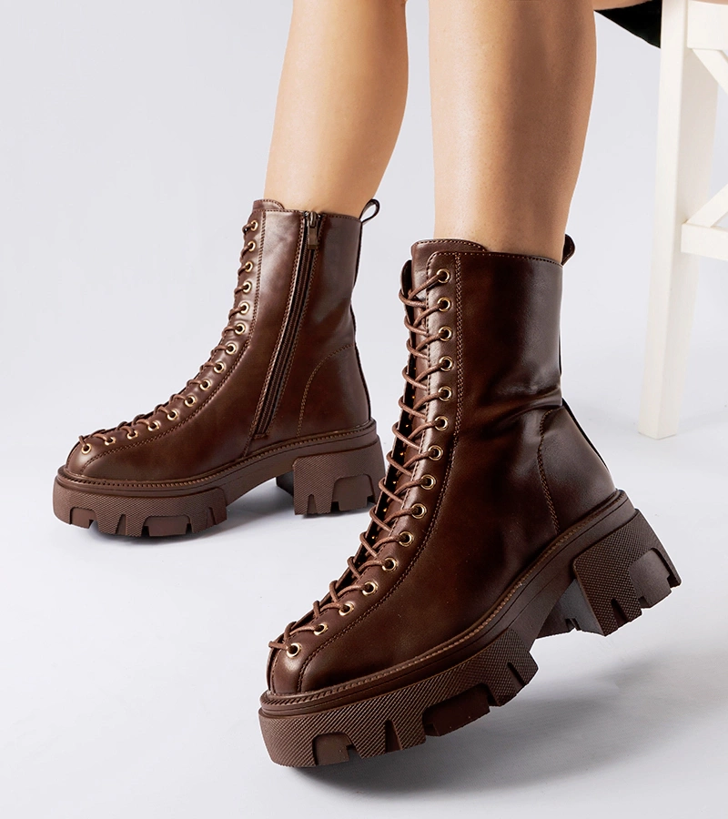 Cizme căptușite maro cu șiret Amla