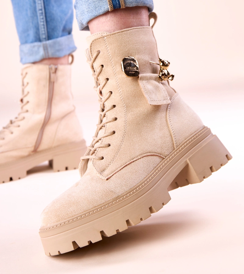 Traperi bej pentru femei cu ursuleț auriu Messey