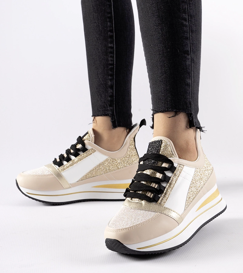 Sneakersi bej sclipici cu platformă de la Marce