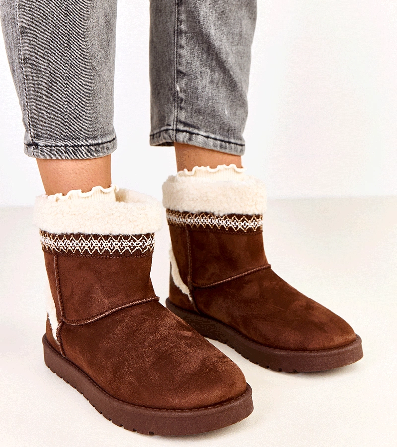 Cizme de zăpadă maro joase decorate cu broderie Sensila